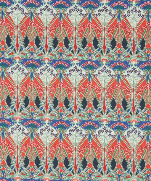 リバティのアイアンシ｜アールヌーヴォーの美学を纏う魅力の秘密