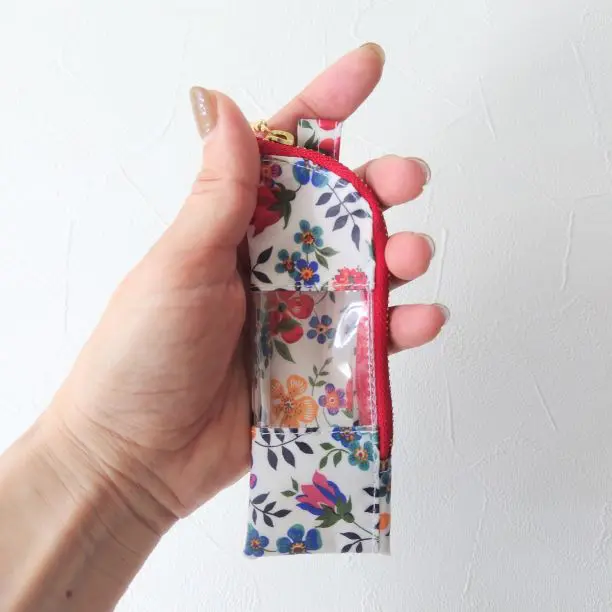 乾燥の季節に負けないお手伝い｜ハンドクリームにぴったりポーチ