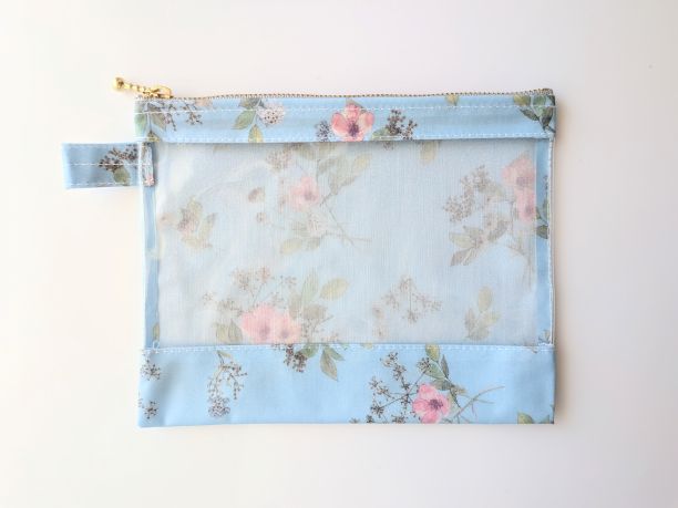 M-3　18.5×15　クリアポーチ　イルマズブーケ　リバティ　ラミネート　♡「Irma」を“Bouquet(ブーケ)”にした特別柄