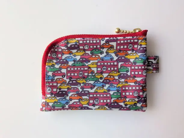 オーダー品　リバティ×半クリア ラミネートポーチ ☆受注制作☆ L字クリアティッシュポーチ リバティ ラミネート