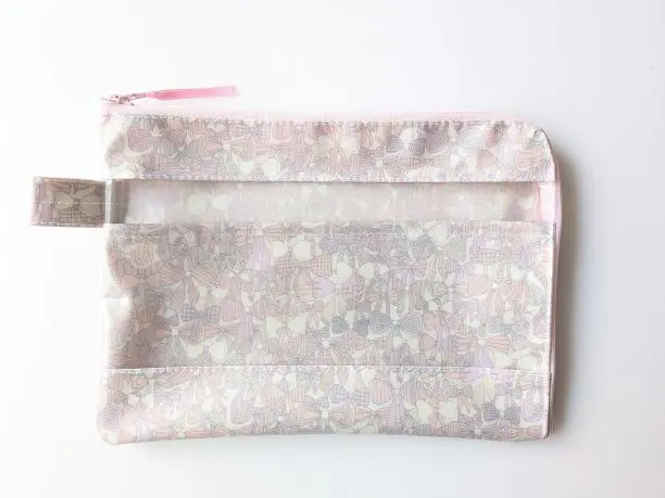 オーダー品　リバティ×半クリア ラミネートポーチ PVCクリアポーチ＊リバティ ラミネート＊ティルティル（Tiltil