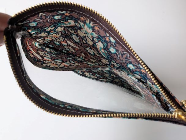 仕切りつきM-3 18.5×15 クリアポーチ ストロベリーシーフ リバティ ラミネート ♡ウィリアムモリス柄 - 画像 (5)