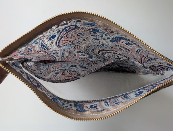 仕切り付きL-3 22×18 クリアポーチ アビーロード リバティ ラミナート ♡高密度できめ細かいペイズリー - 画像 (6)