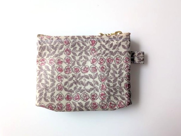 xxs-3 カードサイズ クリアポーチ スリーピングローズ リバティ ラミネート ♡皆川明氏とのコラボ - 画像 (3)