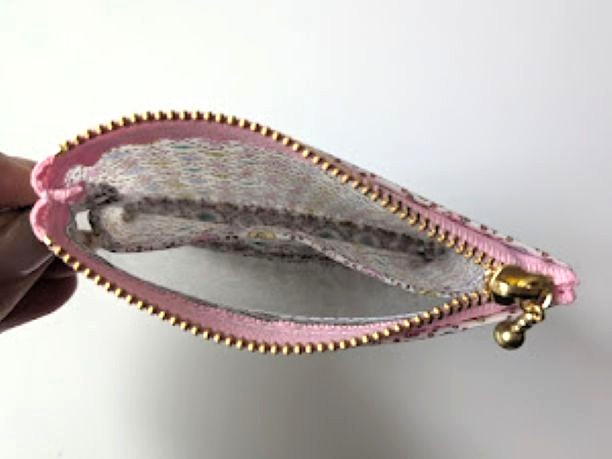 仕切り付きxxs-3 カードサイズ クリアポーチ フォレストウェーブ リバティ ラミネート ♡ミナ ペルホネンとのコラボレーション - 画像 (6)