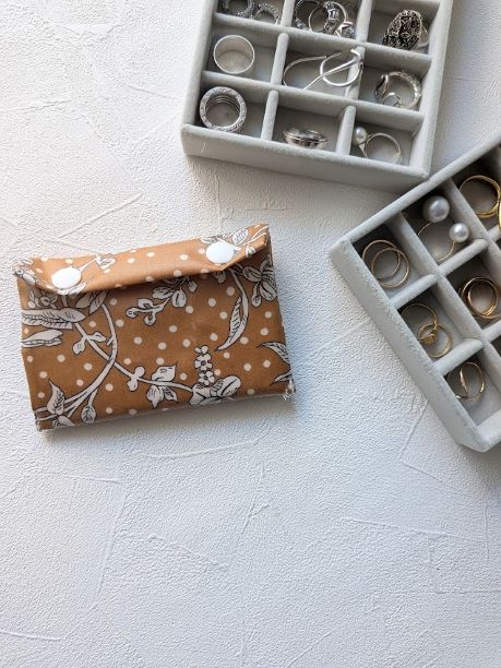 彫金レッスン用に、リング専用ポーチを試作しました