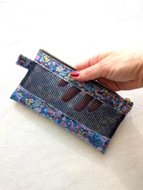 メッシュポーチ｜リバティプリントで作る軽くて柔らかい横長ポーチ【オーダー制作】