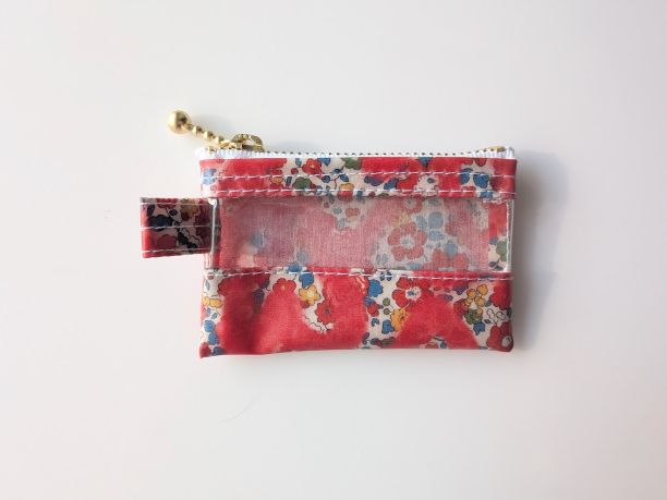 xxxs-3 9×5.5 クリアポーチ ベッツィアングラフィティ リバティ ラミネート ♡「ベッツィ」をフレッシュで楽しくアレンジしました - 画像 (2)