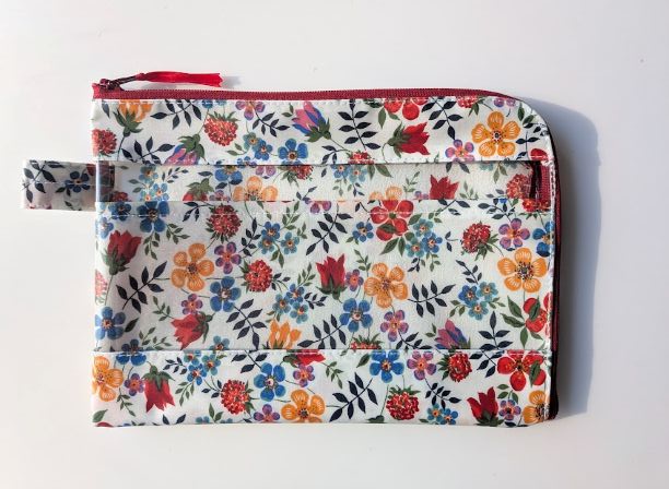 仕切り付き　B6　L字ファスナークリアポーチ　エデナム　リバティ　ラミネート　♡デザイン発表以来、リバティプリントを代表する1柄として不動の人気を保っています