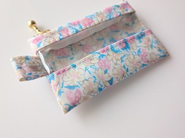 xxxs-3 9×5.5 クリアポーチ アシュテッド リバティ ラミネート ♡ - 画像 (4)