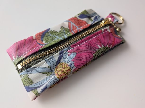 ★新商品★ 携帯用ペーパーナプキンケース ペーパーハンカチ リバティラミネート アンジェリカガーラ - 画像 (3)