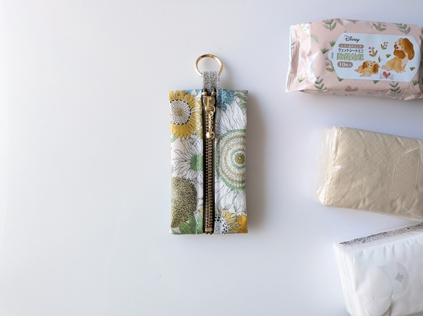 ★新商品★ 携帯用ペーパーナプキンケース ペーパーハンカチ リバティラミネート スモールスザンナ