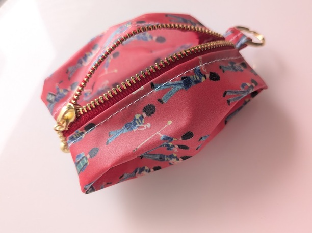 ★新商品★ 携帯用ペーパーナプキンケース ペーパーハンカチ リバティラミネート ミュージカルマーチ - 画像 (6)