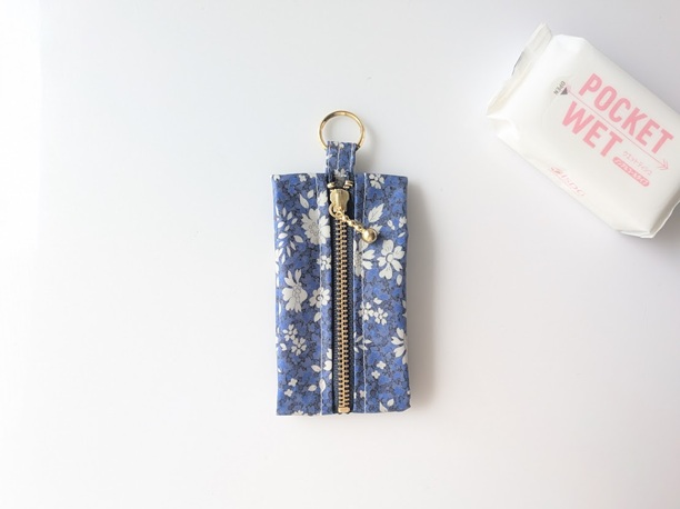 ★新商品★ 携帯用ペーパーナプキンケース ペーパーハンカチ リバティラミネート カペルペッパー