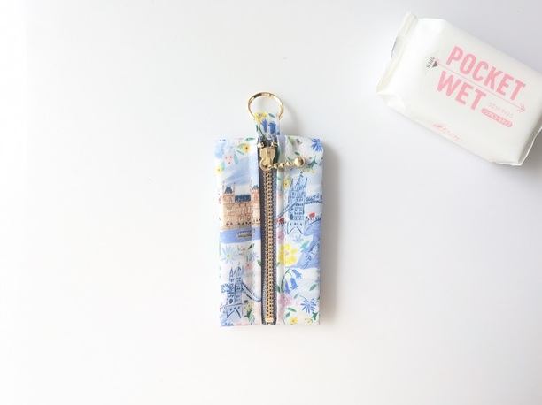 ★新商品★ 携帯用ペーパーナプキンケース ペーパーハンカチ リバティラミネート プライドアンドブルーム