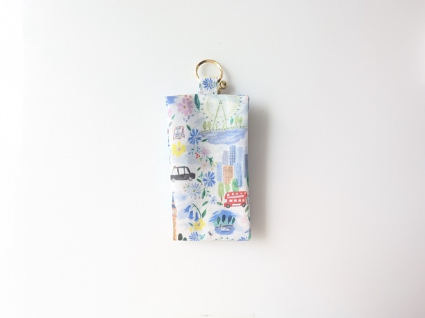 ★新商品★ 携帯用ペーパーナプキンケース ペーパーハンカチ リバティラミネート プライドアンドブルーム - 画像 (2)