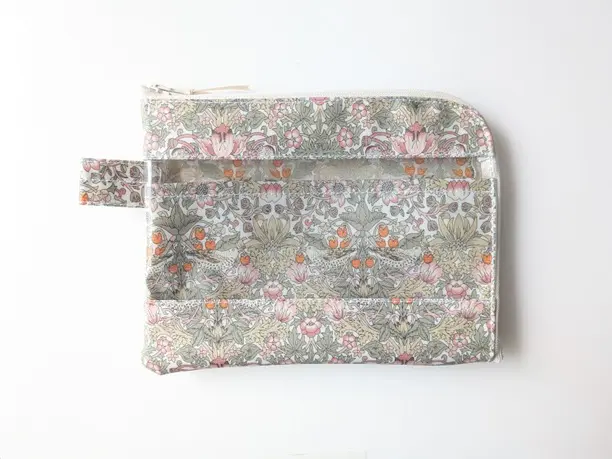 【K☆様お取置き専用ページ】リバティアレクサンダーマープル　ストラップ付きポーチ ITEMS | リバティ×リバティ