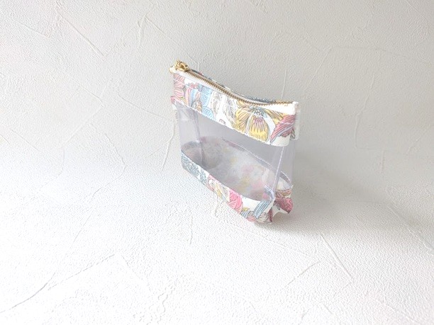 XS マチたっぷりクリアポーチ 13×8×3 アンジェリカガーラ - 画像 (5)